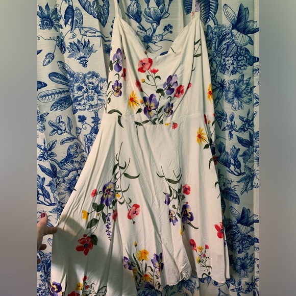 OLD NAVY CAMI FLORAL SUN DRESS - Picture 2 of 3